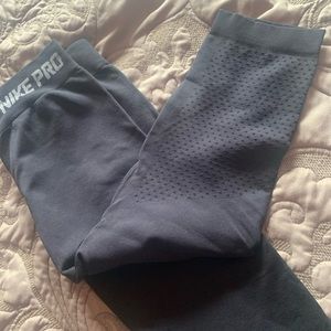 Nike Pro Capri Leggings . CROSS POSTED!!